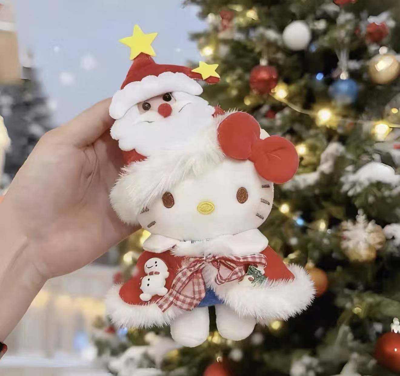 Japan Hello Kitty Santa Claus Keychain(Authentic)
