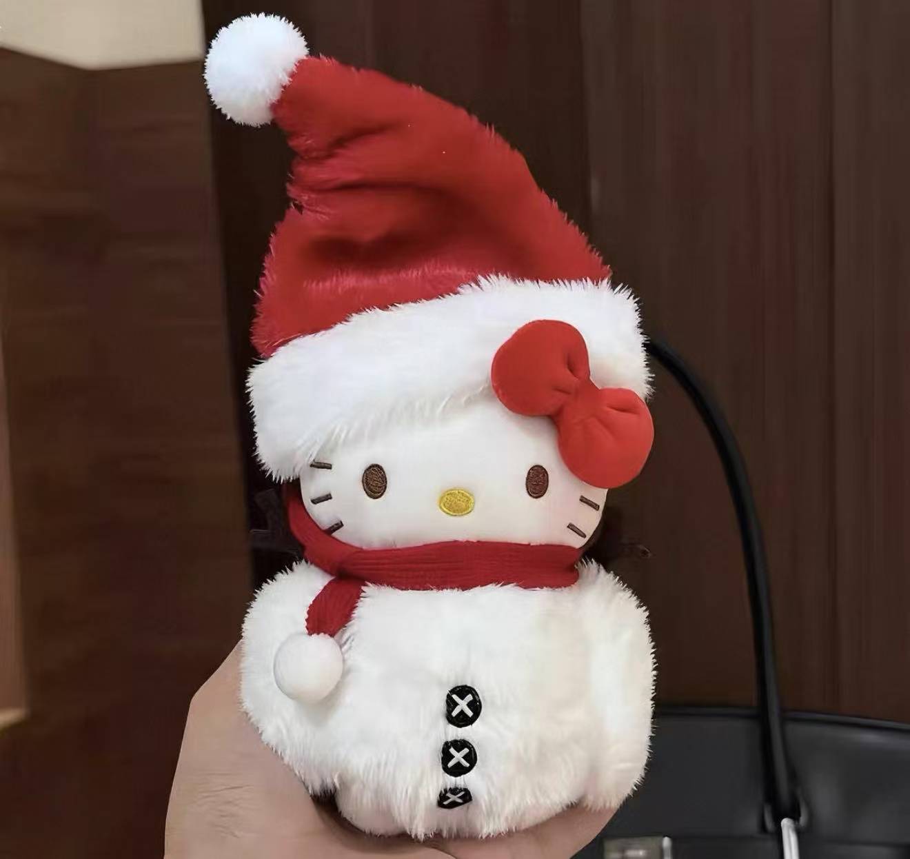 Japan Hello Kitty Santa Claus Keychain(Authentic)