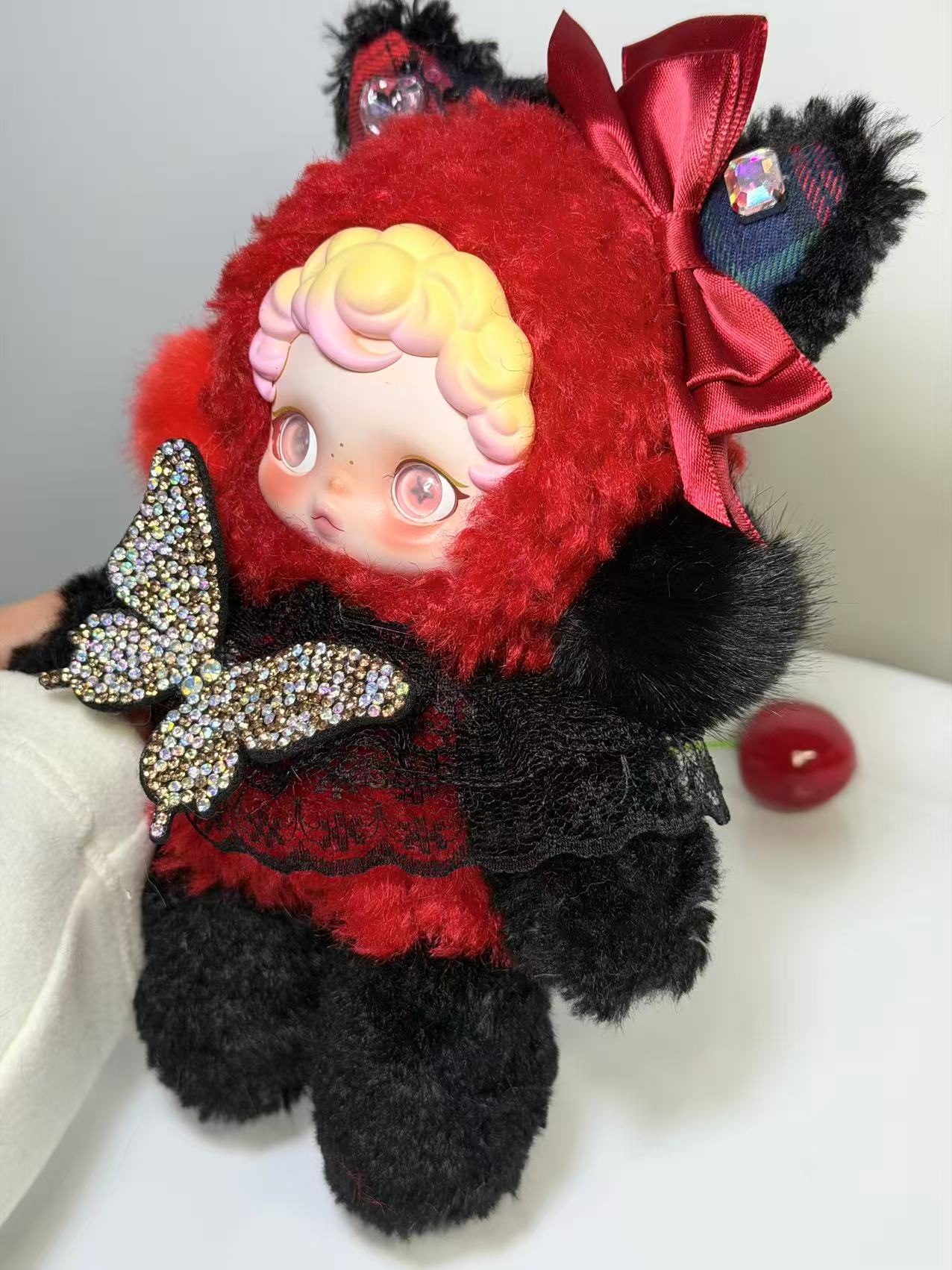 Angels (Retrofitted Skullpanda)